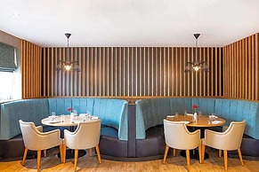 Elite Venue Selection Felbridge - Gatwick