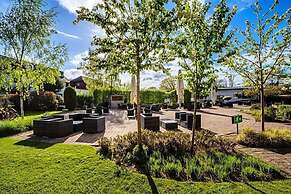 Elite Venue Selection Felbridge - Gatwick
