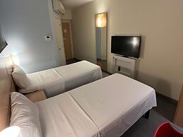 ibis Catalao