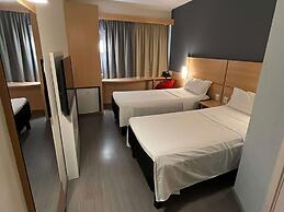 ibis Catalao