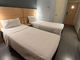 ibis Catalao