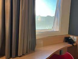 ibis Catalao