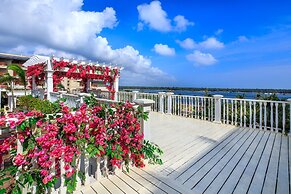 Wyndham Grand Plaza Royale Wenchang