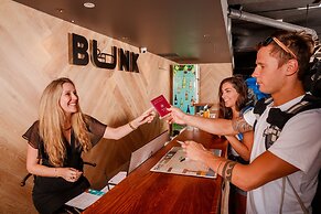BUNK Surfers Paradise - International Backpacker Hostel