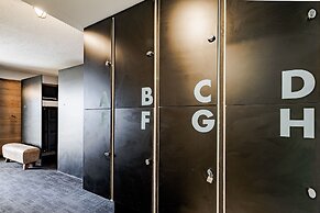 BUNK Surfers Paradise - International Backpacker Hostel