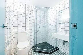 BUNK Surfers Paradise - International Backpacker Hostel