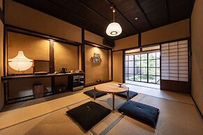 NIPPONIA Sasayama Castle Town Hotel