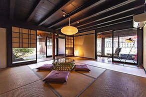 NIPPONIA Sasayama Castle Town Hotel