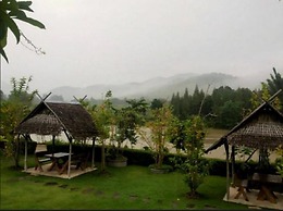 Lumphachi Lakehill Resort