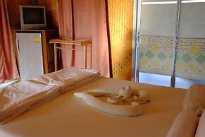 Lumphachi Lakehill Resort