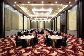Bigland Hotel & Convention Sentul