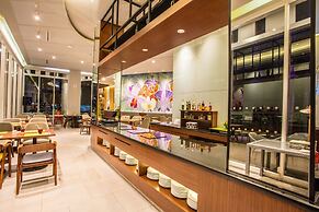 Bigland Hotel & Convention Sentul