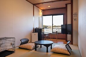 Hamanako Wanwan Paradise Hotel