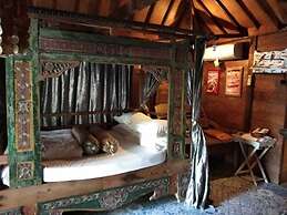 The Ermaja's Pavilion Hotel