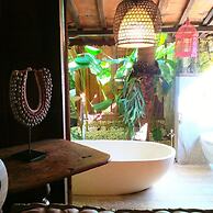 The Ermaja's Pavilion Hotel