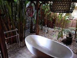 The Ermaja's Pavilion Hotel