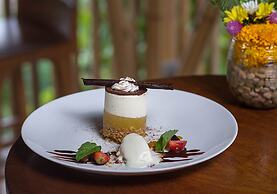 The Alena Resort A Pramana Experience