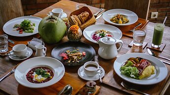 The Alena Resort A Pramana Experience