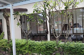 Sabai Hotel Lopburi