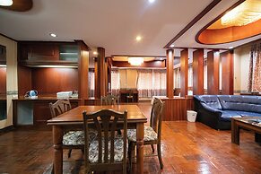 Sabai Hotel Lopburi