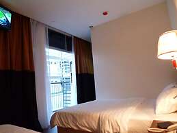 9 Square Hotel - Bangi