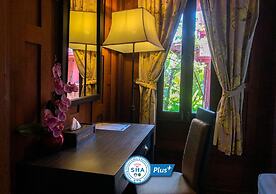 Baan Amphawa Resort & Spa