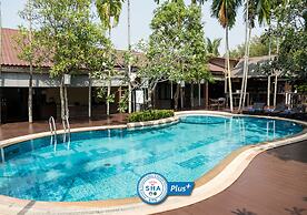 Baan Amphawa Resort & Spa