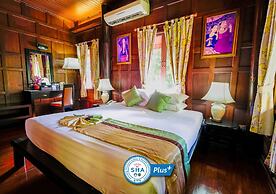 Baan Amphawa Resort & Spa