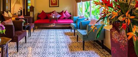 Baan Amphawa Resort & Spa