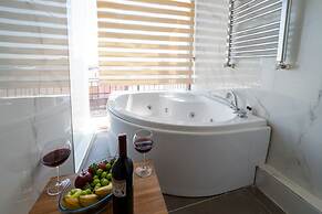 Holiday Business Otel