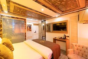 Holiday Business Otel