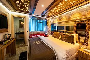 Holiday Business Otel