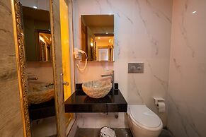 Holiday Business Otel