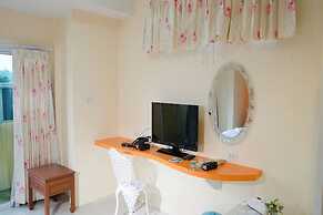 The Villa Khaopreedee