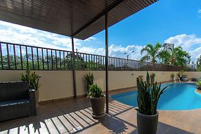 MAI Suites
