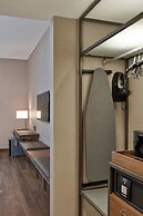 AC Hotel by Marriott Minneapolis Downtown