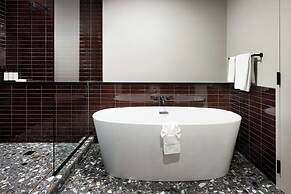 Hewing Hotel