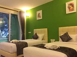 Greenseaviewresort Bangsaphan