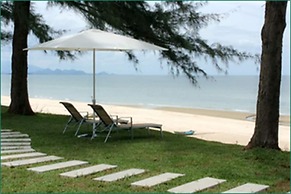 Greenseaviewresort Bangsaphan