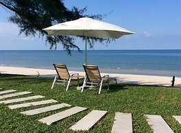 Greenseaviewresort Bangsaphan