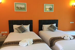 Greenseaviewresort Bangsaphan