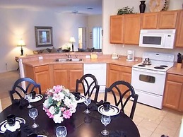 247 High Grove House 4 Bedroom by Florida Star