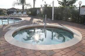 320 High Grove House 5 Bedroom by Florida Star