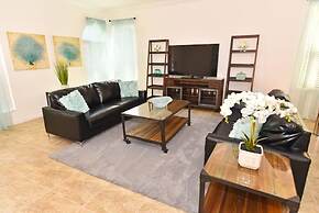 427 Watersong House 6 Bedroom by Florida Star