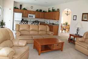 447 High Grove House 4 Bedroom by Florida Star