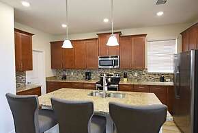 5439 Solterra House 5 Bedroom by Florida Star