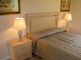 559 Sandy Ridge House 4 Bedroom by Florida Star