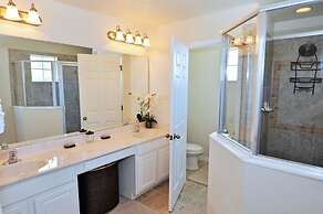 601 Bella Vida Condo 4 Bedroom by Florida Star