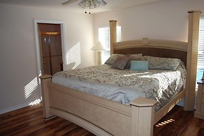 640 Sandy Ridge House 4 Bedroom by Florida Star