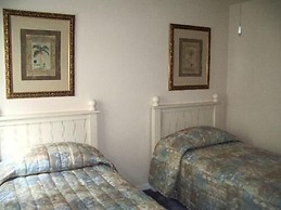 642 Sandy Ridge House 4 Bedroom by Florida Star